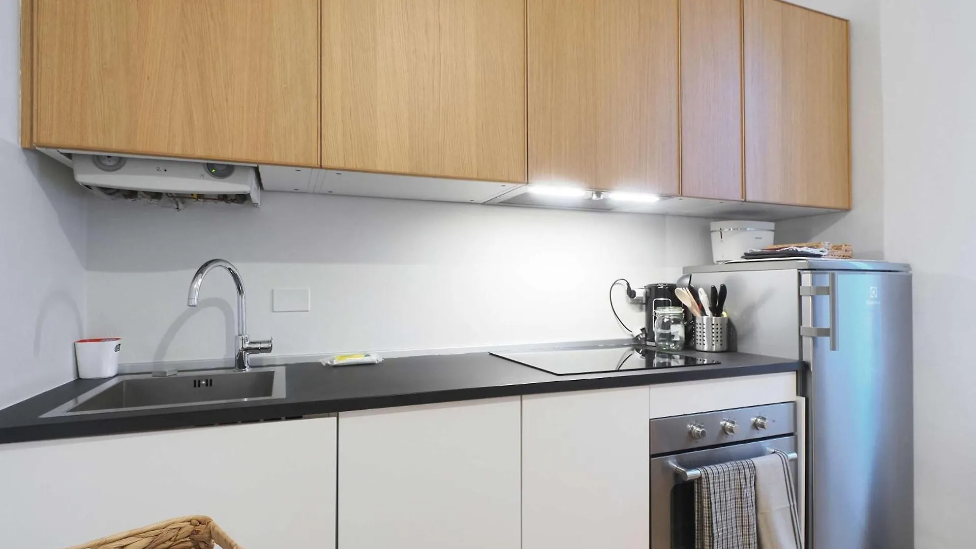 Brand New Flat Close To Sempione Garibaldi Milan